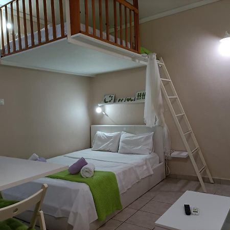 Urban Studio Apartment Athens Exterior photo