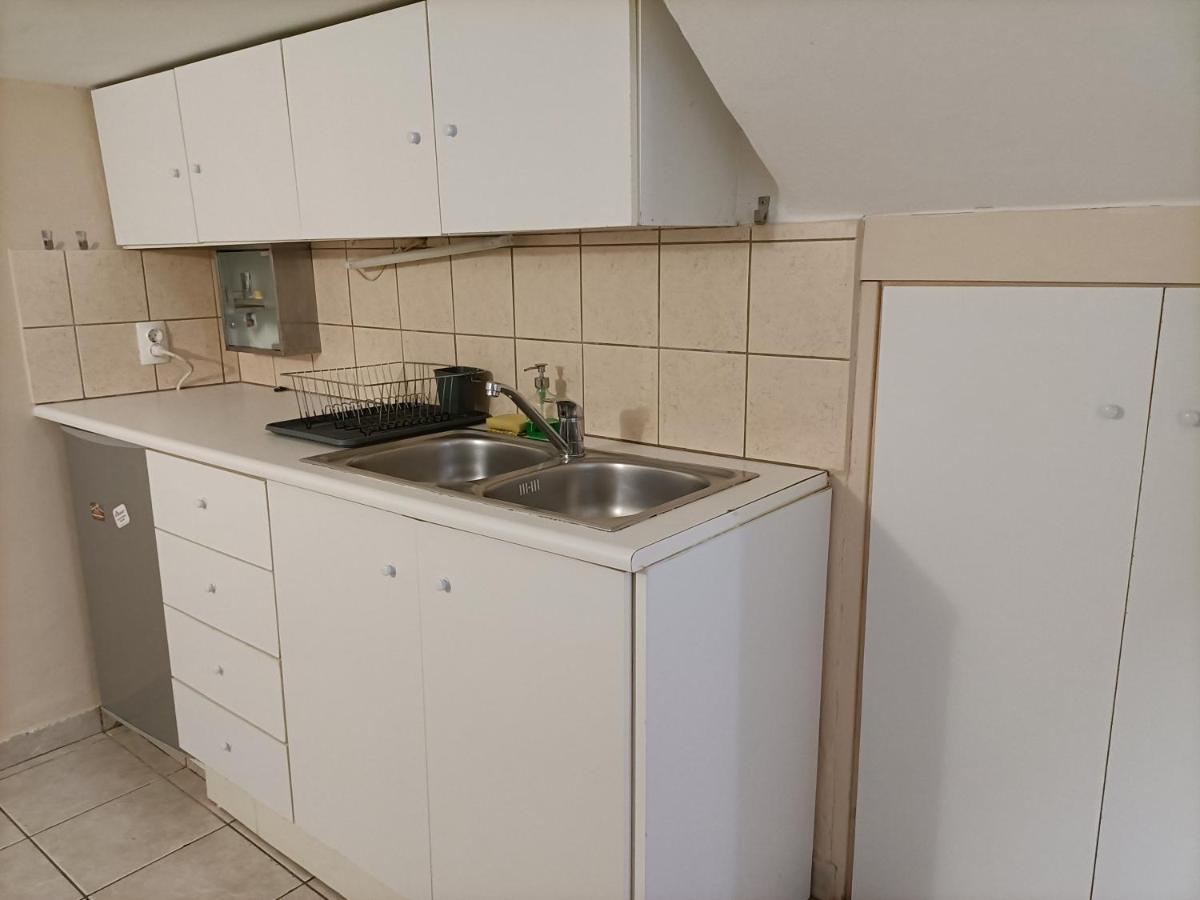 Urban Studio Apartment Athens Exterior photo